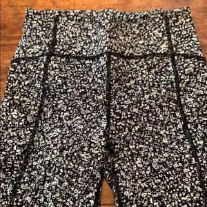 Lululemon capris